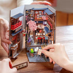 Sakura Wine Alley Book Nook MW-22137_2
