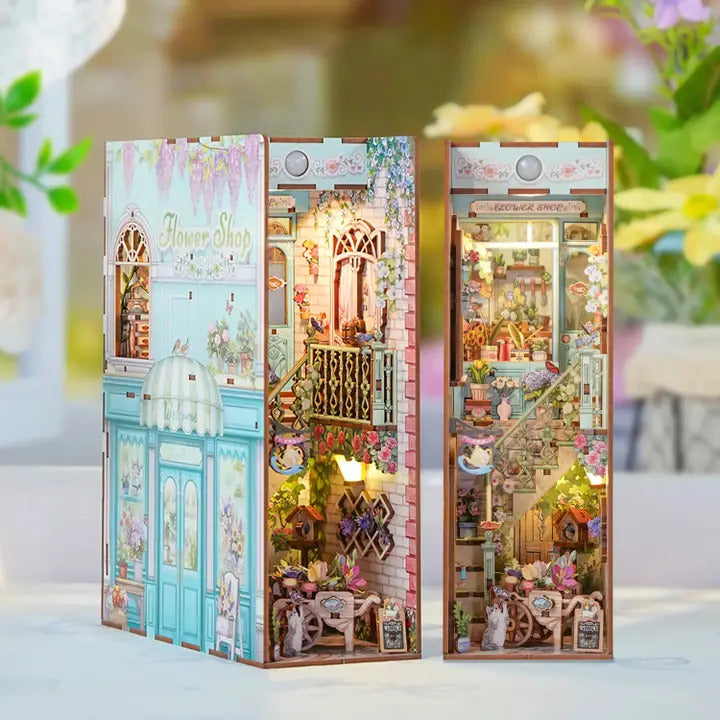 Flower Shop Book Nook 50 MW-23015_1