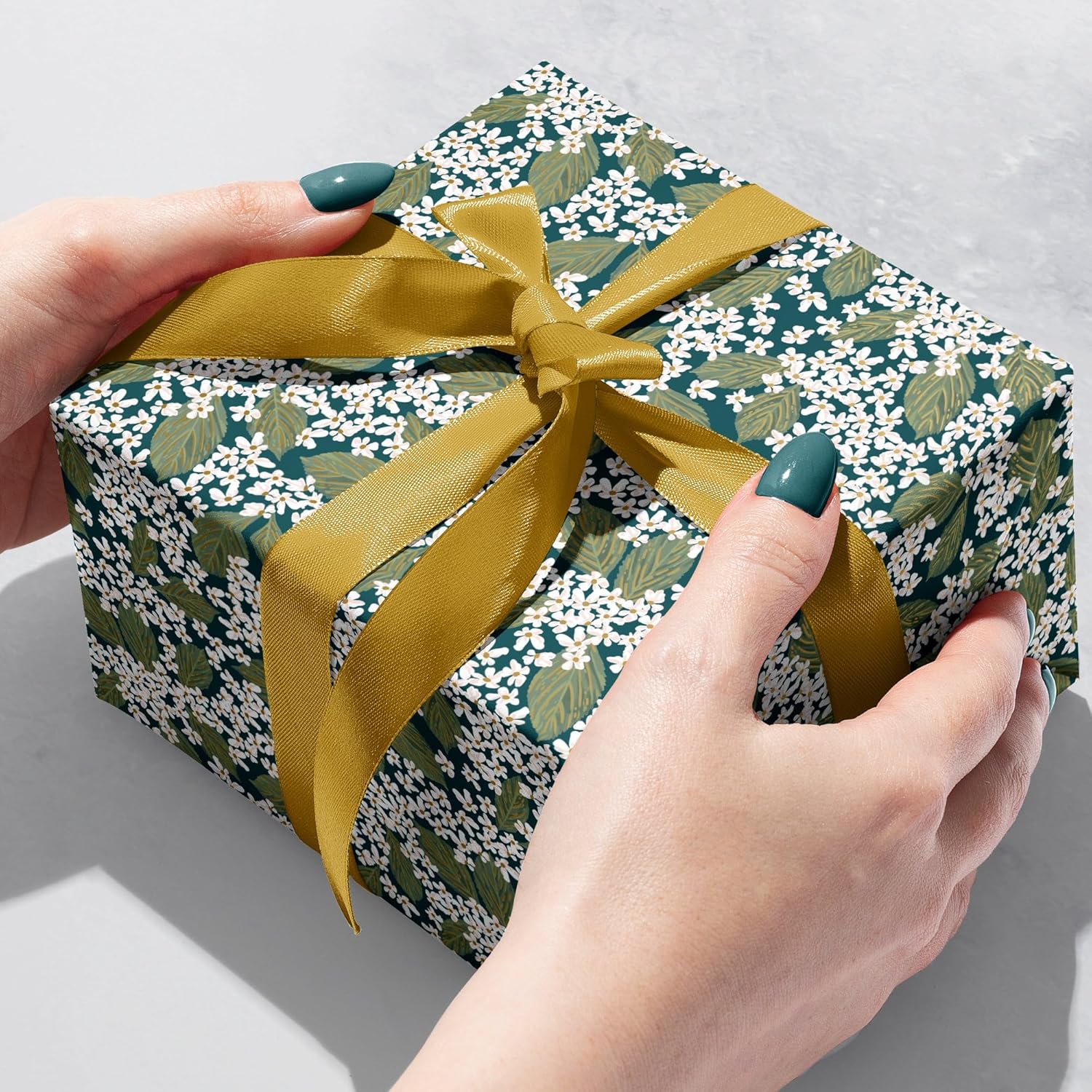 Cottage Floral Roll Wrap 50 MW-23169_a3ee8367-b1be-4134-af86-f79a1f1e9658